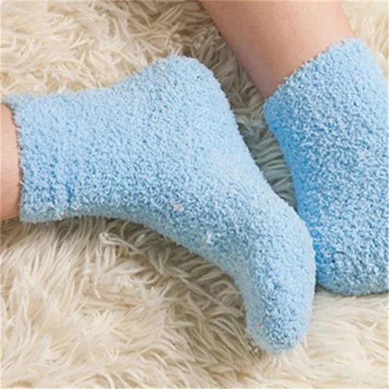 QinyeThree Sweet Animal Embroidery Thermal Socks