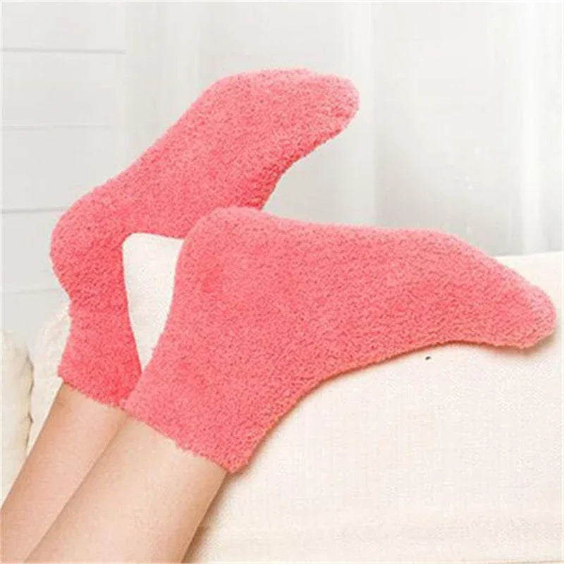 QinyeThree Sweet Animal Embroidery Thermal Socks